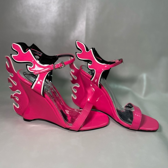 Pink Flame Wedges - Picture 2 of 5